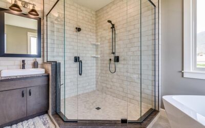 Modern Walk-In Shower Remodel Ideas for Peoria AZ Bathrooms